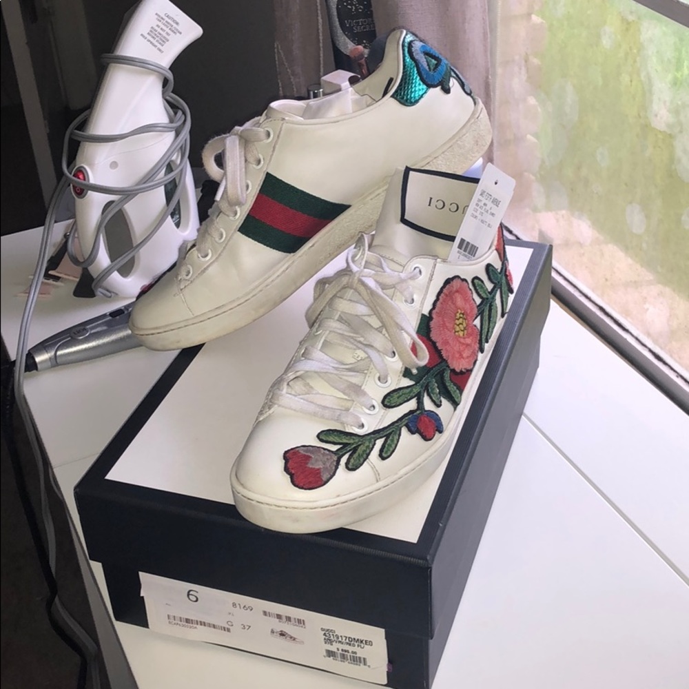 GUCCI ace embroidered sneaker